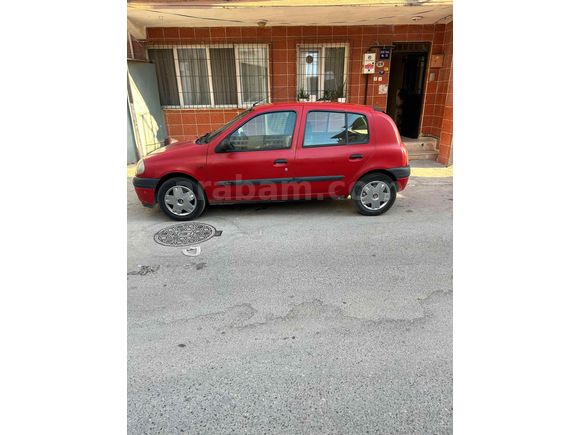 Sahibinden Renault Clio 1.4 RTA 2002 Model 