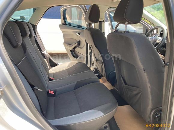 2012 FORD FOCUS OTOMATİK