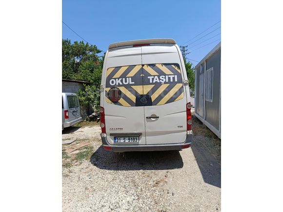 10 yıllık Sahibinden Volkswagen Crafter 2.5 TDI Panelvan Trend 2011 Model