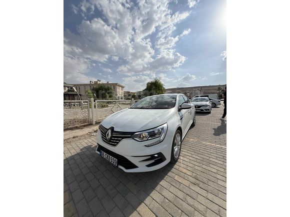 Sahibinden Renault Megane 1.5 Blue DCI Joy 2021 Model 