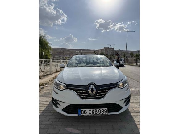 Sahibinden Renault Megane 1.5 Blue DCI Joy 2021 Model 