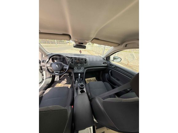 Sahibinden Renault Megane 1.5 Blue DCI Joy 2021 Model 