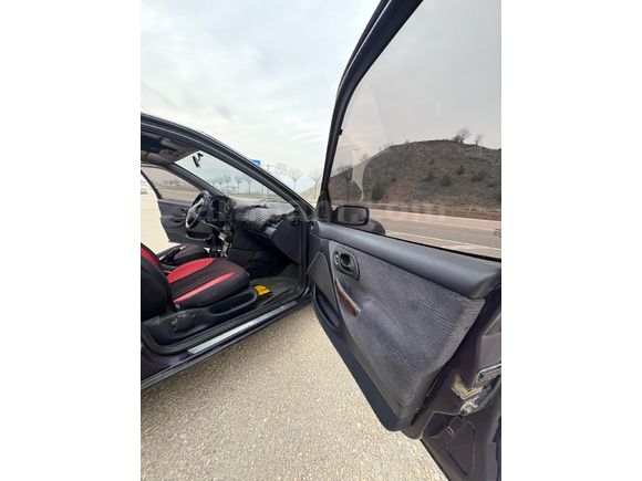 Sahibinden Ford Mondeo 2.0 Ghia 1997 Model