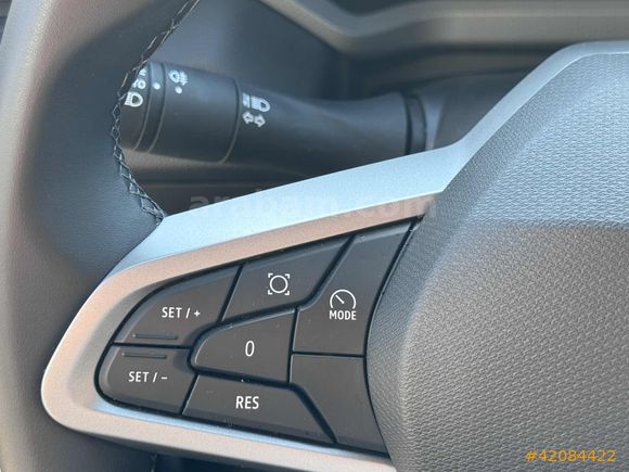 ŞAHİN MOTORS,RENAULT DUSTER 1.6 E-tech HATASIZ SIFIR AYARINDA
