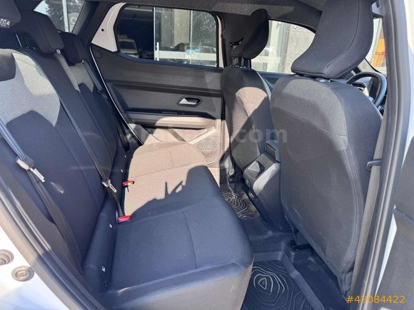 ŞAHİN MOTORS,RENAULT DUSTER 1.6 E-tech HATASIZ SIFIR AYARINDA