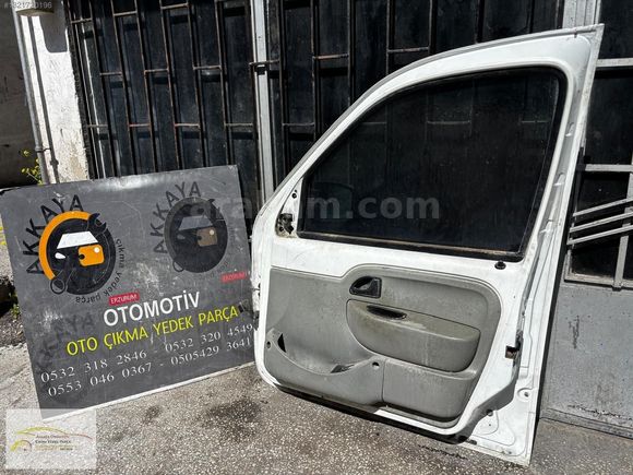 Renault Kangoo Sağ Ön Kapı