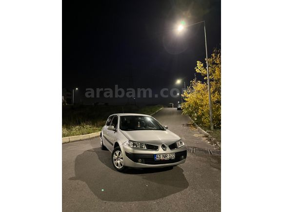 Sahibinden Renault Megane 1.4 Authentique 2006 Model 207.000 km Gri