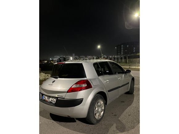 Sahibinden Renault Megane 1.4 Authentique 2006 Model 207.000 km Gri