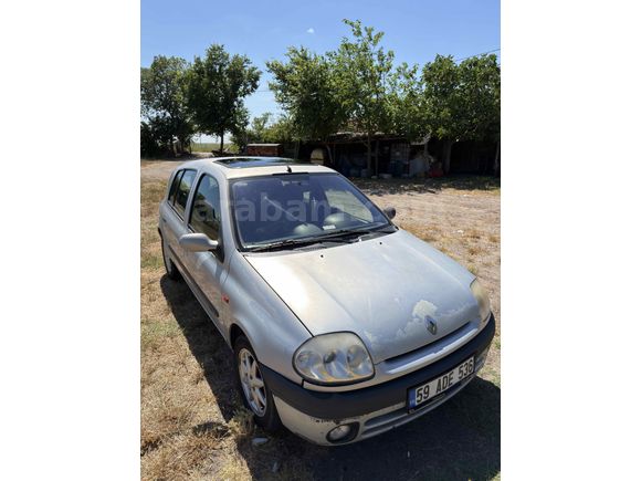Sahibinden Renault Clio 1.4 RXT 2002 Model 