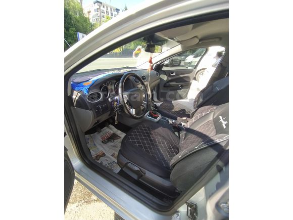 Sahibinden Ford Focus 1.6 Comfort 2011 Model