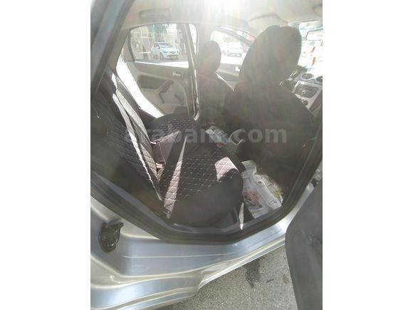 Sahibinden Ford Focus 1.6 Comfort 2011 Model