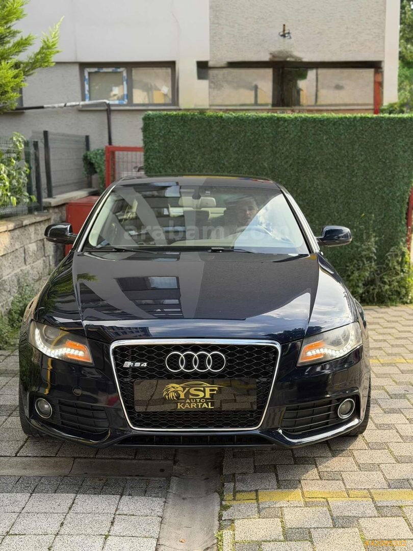 Galeriden Audi A4 Sedan 1.8 TFSI 2010 Model İstanbul 291.000 km Lacivert 2