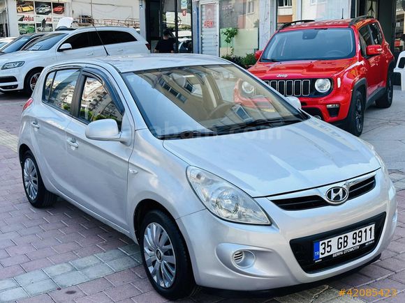 2012 MODEL HYUNDAİ İ20 1.4CRDİ TEAM