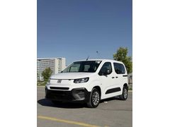 Sahibinden Fiat Doblo Combi 1.5 BlueHDi Easy 2025 Model 