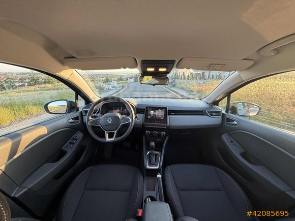 2025 CLIO 1.0 TCE EVOLUTION HATASIZ