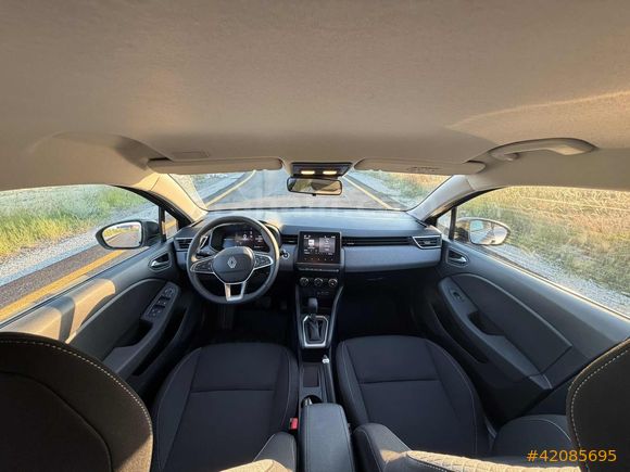 2025 CLIO 1.0 TCE EVOLUTION HATASIZ