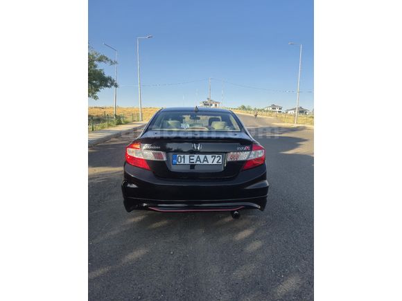 Sahibinden Honda Civic 1.6i VTEC Eco Elegance 2015 Model