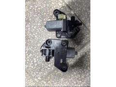BMW F01/F02Arka sag sol kapı perdesi motoru 9178670 23074296