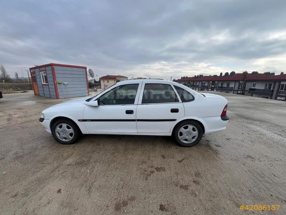 ÇOLAK otomotiv den Opel Vectra TAKAS OLUR