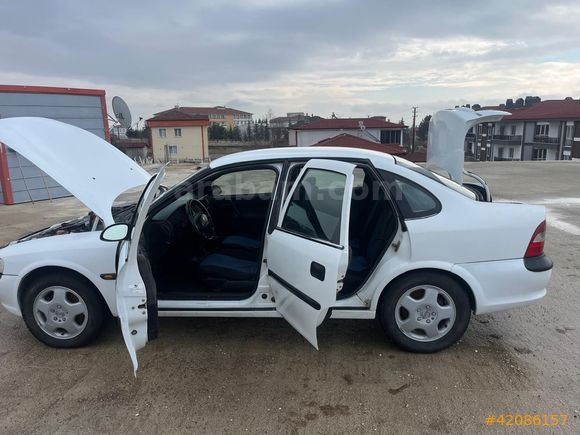 ÇOLAK otomotiv den Opel Vectra TAKAS OLUR