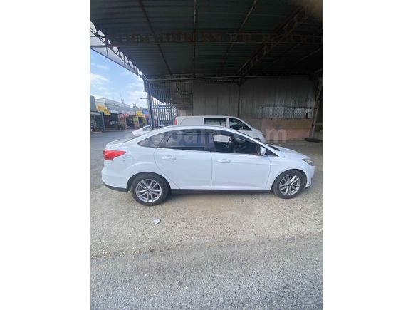 Sahibinden Ford Focus 1.5 TDCi Trend X 2016 Model OTOMATİK/ ORİJİNAL 120 BİN   KM / HATASIZ 