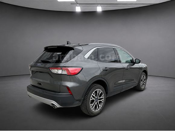Sahibinden Ford Kuga 1.5 EcoBoost Titanium 2023 Model 