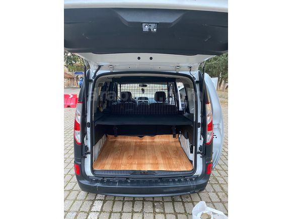 Sahibinden Renault Kangoo Multix 1.5 dCi Joy 2013 Model 