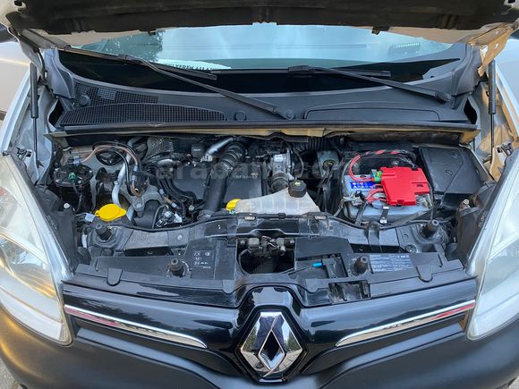 Sahibinden Renault Kangoo Multix 1.5 dCi Joy 2013 Model 
