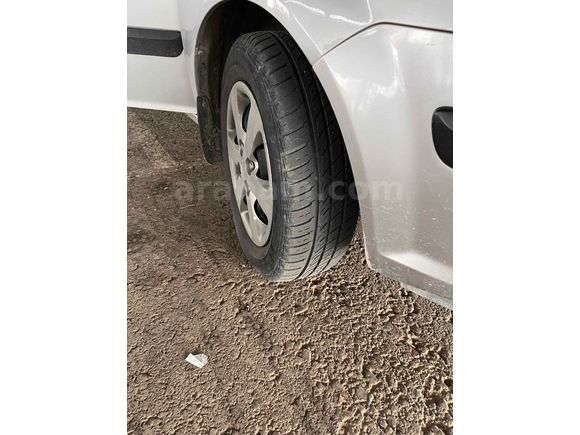 SAHİBİNDEN HYUNDAİ GETZ 1.3 GLS 2003 MODEL