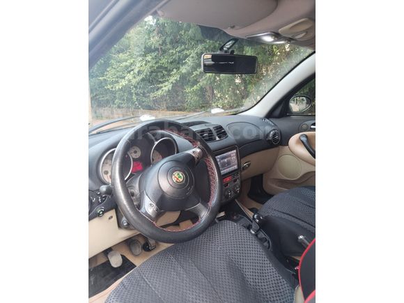 Sahibinden Alfa Romeo 147 1.6 TS Distinctive 2004 Model