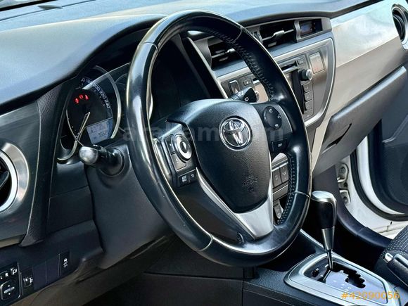 2013 AURİS~1.6 CAM TAVAN~95 BİNDE~OTOMATİK