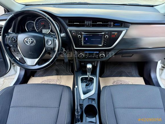 2013 AURİS~1.6 CAM TAVAN~95 BİNDE~OTOMATİK