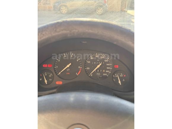 Galeriden Opel Corsa 1.2 Swing 2001 Model Nevşehir