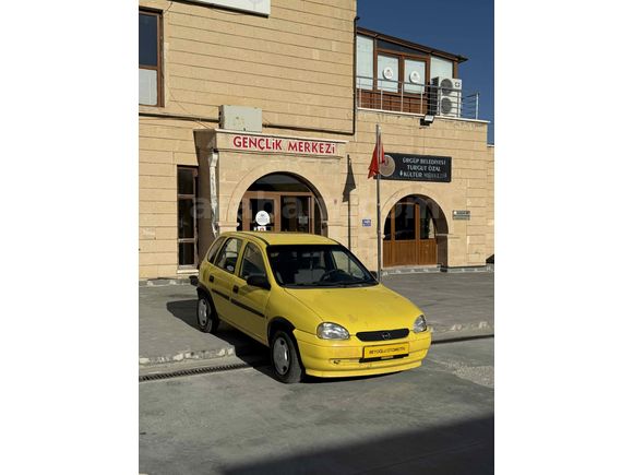 Galeriden Opel Corsa 1.2 Swing 2001 Model Nevşehir