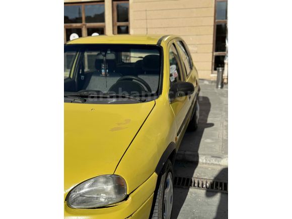 Galeriden Opel Corsa 1.2 Swing 2001 Model Nevşehir