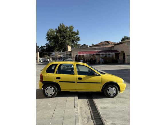 Galeriden Opel Corsa 1.2 Swing 2001 Model Nevşehir