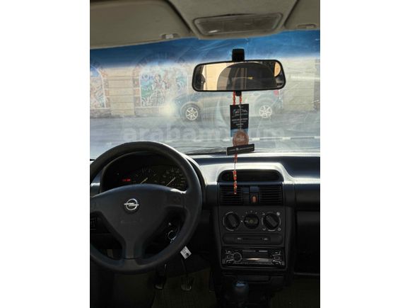 Galeriden Opel Corsa 1.2 Swing 2001 Model Nevşehir