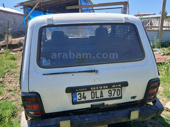 Sahibinden Lada Niva 1.7i 2000 Model