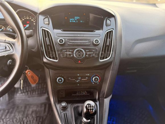 2015 / FORD / FOCUS / 1.6 TDİ / TREND X / km 153.500