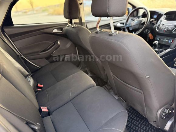 2015 / FORD / FOCUS / 1.6 TDİ / TREND X / km 153.500