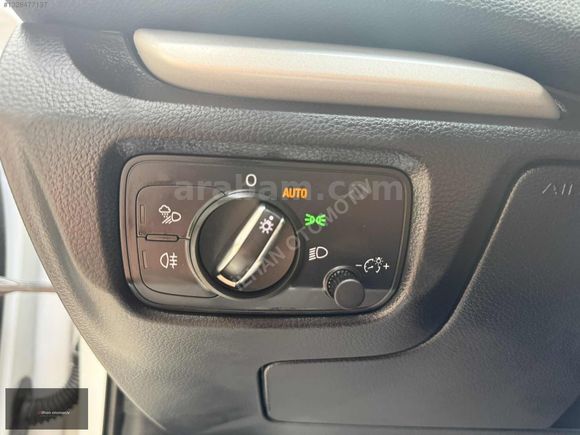 İLHAN OTOMOTİVDEN 2019 AUDİ A3 30TDI DYNAMİC CAM TAVAN 93.000KM