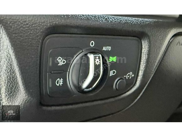 2020 AUDİ A3 35TFSI DYNAMİC CAM TAVANLI SERVİS BAKIMLI HATASIZ..