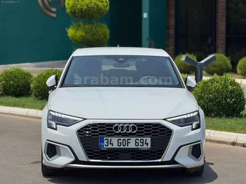 Galeriden Audi A3 Sportback 35 TFSI Advanced 2023 Model Mersin 26.000 km Beyaz