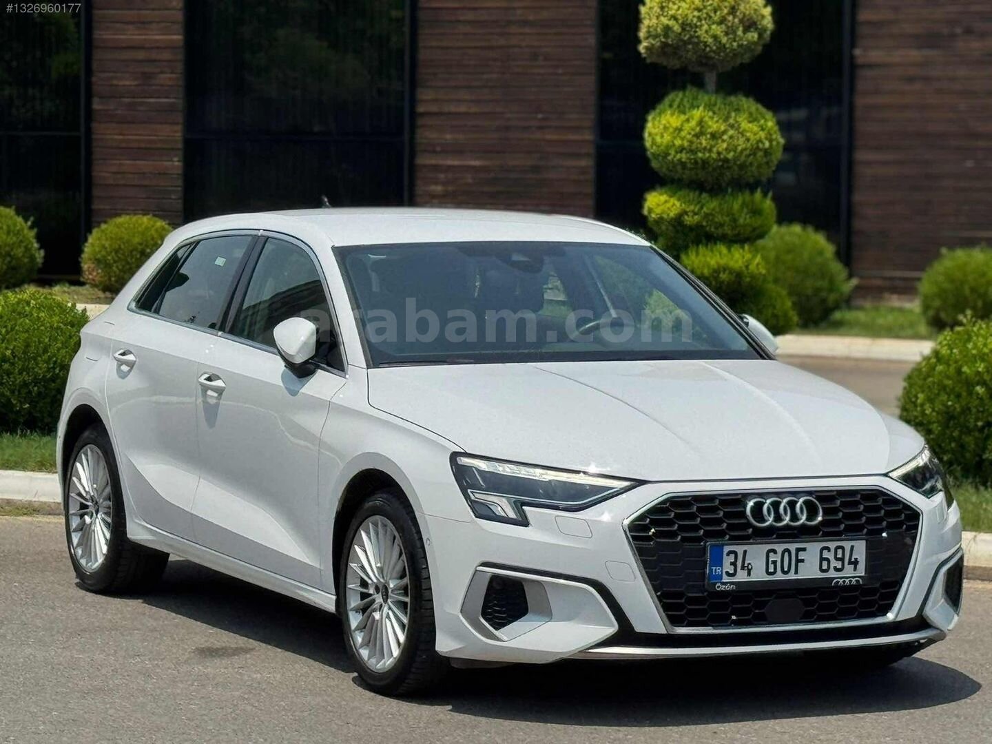 Galeriden Audi A3 Sportback 35 TFSI Advanced 2023 Model Mersin 26.000 km Beyaz 2