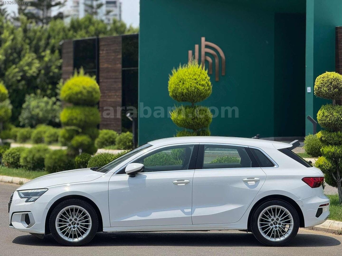 Galeriden Audi A3 Sportback 35 TFSI Advanced 2023 Model Mersin 26.000 km Beyaz 6