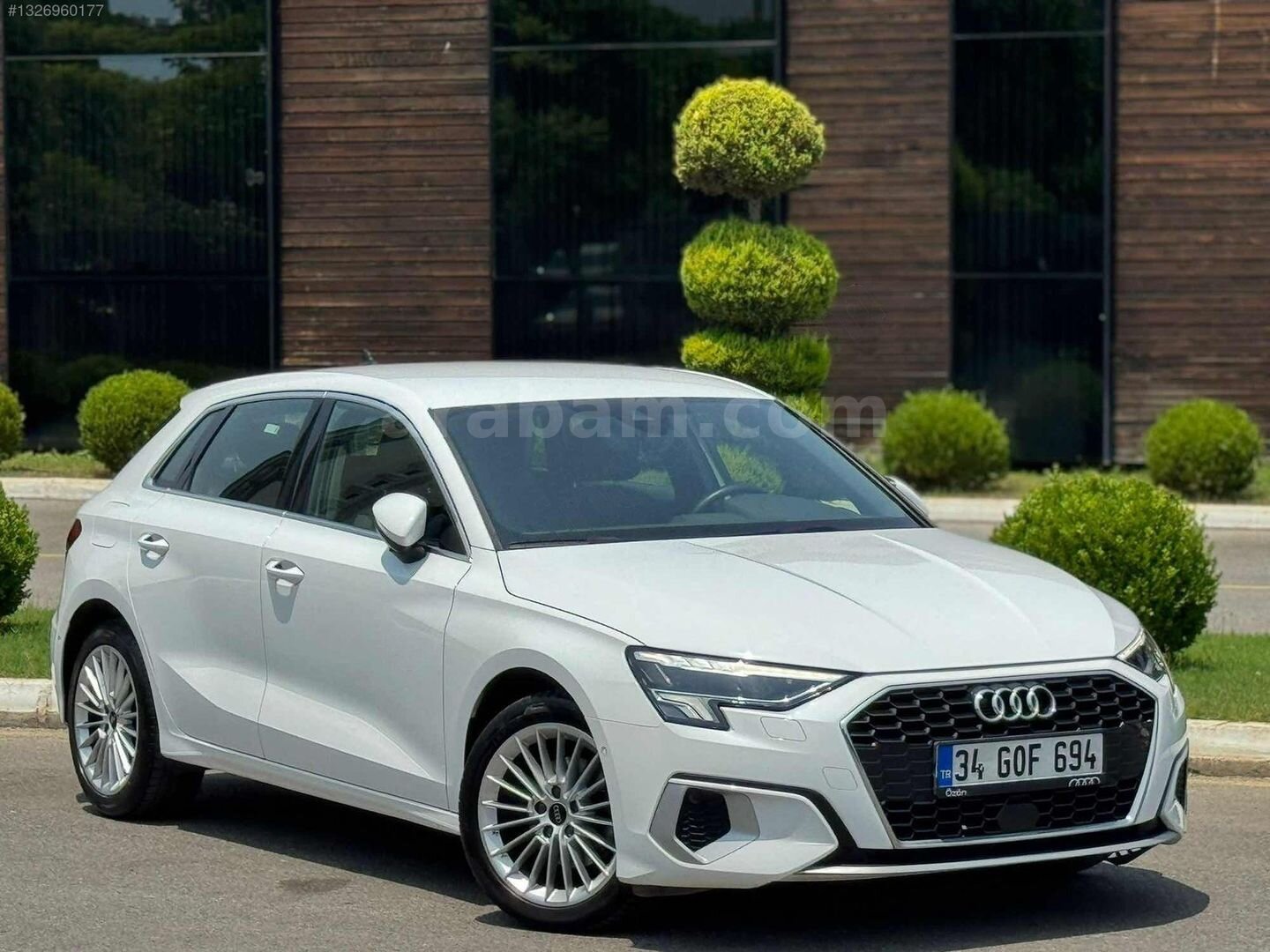 Galeriden Audi A3 Sportback 35 TFSI Advanced 2023 Model Mersin 26.000 km Beyaz 3