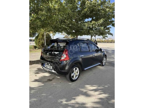 Sahibinden Dacia Sandero 1.5 dCi Stepway 2012 Model 