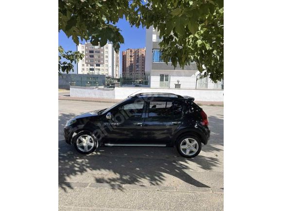 Sahibinden Dacia Sandero 1.5 dCi Stepway 2012 Model 