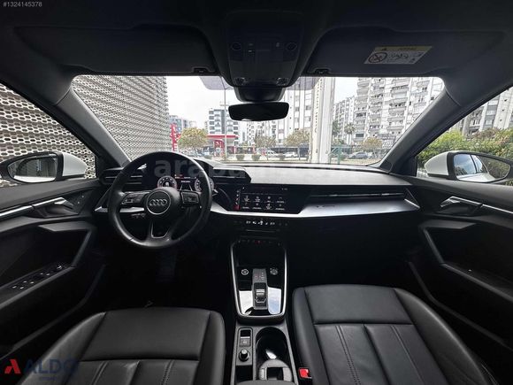 Audi Yetkili Bayiden A3 Sportback Advanced 6965 kmde Boyasız