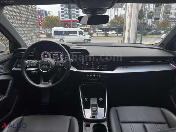 Audi Yetkili Bayiden A3 Sportback Advanced 6965 kmde Boyasız